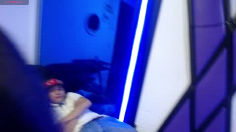 Royal sexxx online show from July 21, 2026, 2:36 am