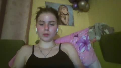 royalvelour online show from July 2, 2026, 9:21 pm