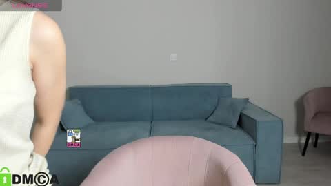 Bella online show from May 14, 2026, 12:12 pm