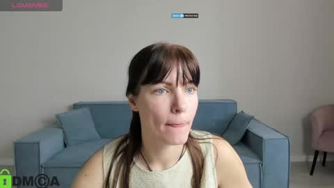 Bella online show from May 21, 2026, 6:09 am