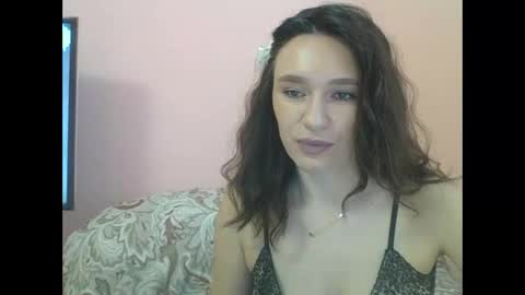 Snapshot of roza05x chatting on November 8, 2025, 11:32 am Roza05x online show from November 8, 2025, 11:32 am