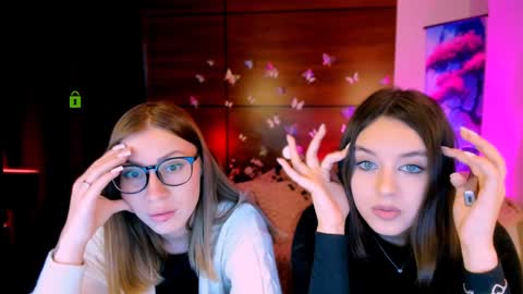 Snapshot of rozmary_ket chatting on January 14, 2025, 4:40 pm Im Rozmary nice to meet you 3 online show from January 14, 2025, 4:40 pm