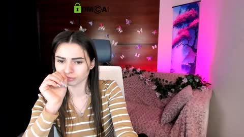 Snapshot of rozmary_ket chatting on January 21, 2025, 10:41 am Im Rozmary nice to meet you 3 online show from January 21, 2025, 10:41 am