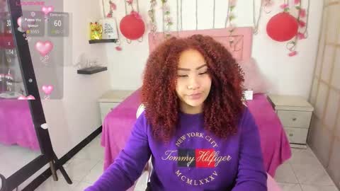 Snapshot of rozze_mila chatting on December 2, 2025, 1:05 pm online show from December 2, 2025, 1:05 pm