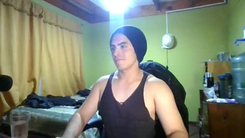 Snapshot of rpaulo25 chatting on May 8, 2026, 5:02 am rpaulo25 online show from May 8, 2026, 5:02 am