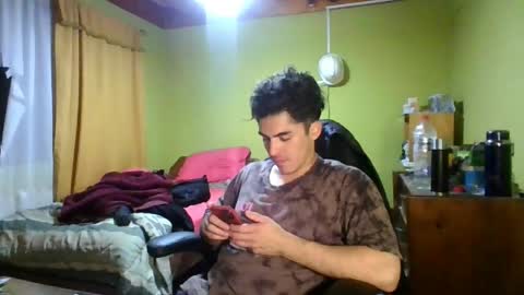 rpaulo25 online show from June 7, 2026, 4:16 am