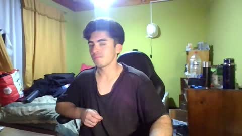 rpaulo25 online show from June 8, 2026, 5:08 am