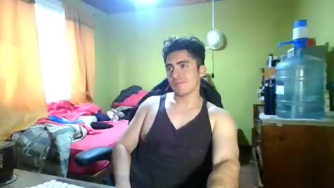 rpaulo25 online show from July 14, 2026, 8:58 pm