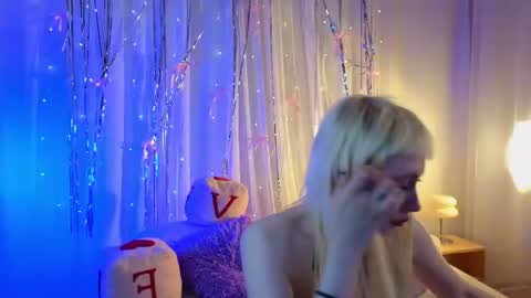 Rraffaellka online show from July 24, 2026, 9:46 pm