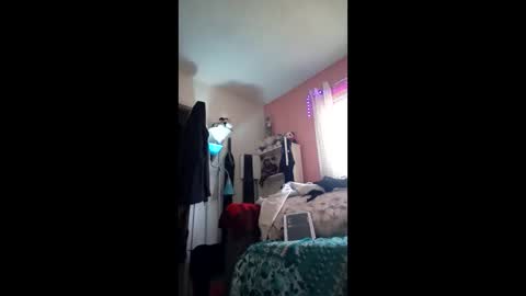 rraineonme online show from March 12, 2026, 2:34 pm