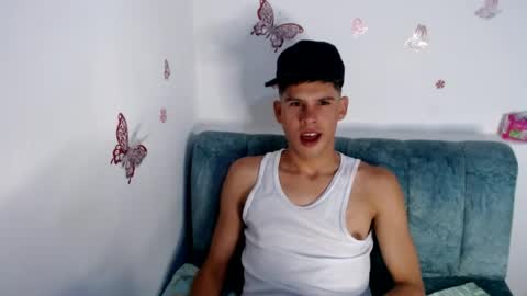 rrutbel15 online show from July 16, 2026, 2:06 am