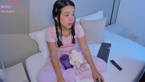 R U B B Y online show from May 27, 2026, 1:57 am