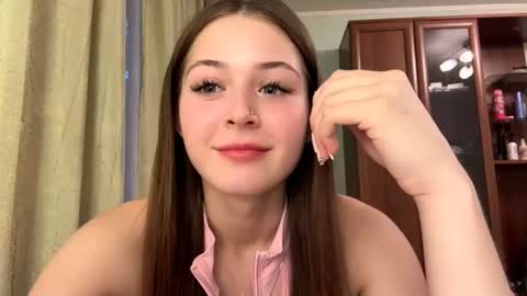 Adel online show from June 11, 2026, 7:23 pm