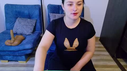 Snapshot of ruby_glow chatting on September 24, 2025, 11:35 am Ruby online show from September 24, 2025, 11:35 am