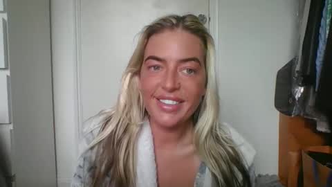 rubyredxxxoxxx online show from January 4, 2025, 10:05 am