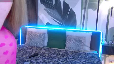 Ruby online show from February 5, 2025, 1:04 am