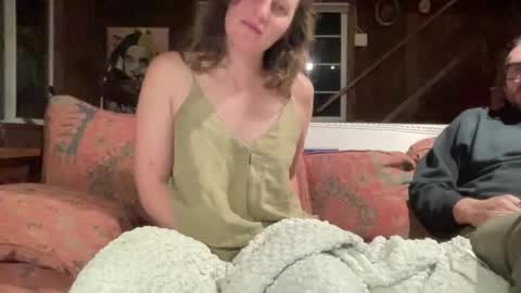 rubywavesback online show from October 26, 2025, 5:02 am