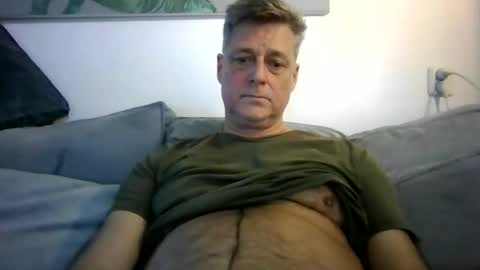rudeski online show from December 27, 2024, 2:54 pm