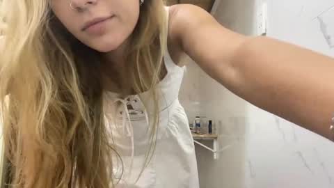 Snapshot of rudygartenmayer chatting on June 27, 2026, 12:22 pm KaY online show from June 27, 2026, 12:22 pm
