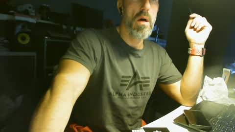 Chico que rico Caliente online show from January 11, 2025, 10:51 am