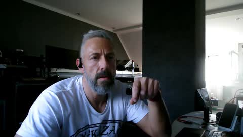 Chico que rico Caliente online show from March 4, 2025, 3:15 pm