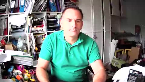 runner1978 online show from September 25, 2025, 8:18 am