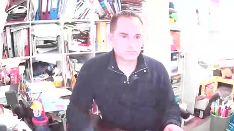 Snapshot of runner1978 chatting on January 12, 2026, 4:12 pm runner1978 online show from January 12, 2026, 4:12 pm