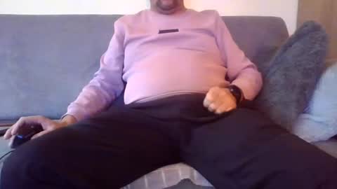 Snapshot of runner_1978 chatting on December 13, 2024, 7:58 am runner_1978 online show from December 13, 2024, 7:58 am