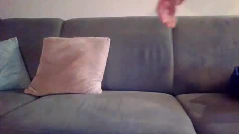 runner_1978 online show from March 19, 2026, 9:52 pm