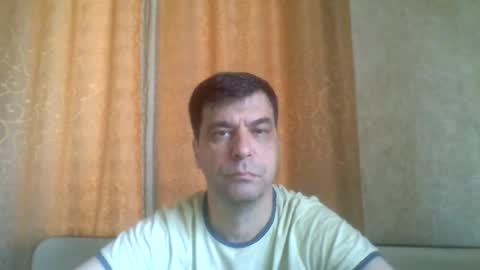 Snapshot of rusqadisx chatting on June 18, 2026, 6:02 am rusqadisx online show from June 18, 2026, 6:02 am