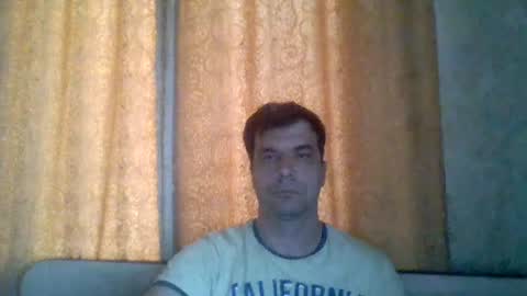 Snapshot of rusqadisx chatting on July 3, 2026, 4:02 pm rusqadisx online show from July 3, 2026, 4:02 pm