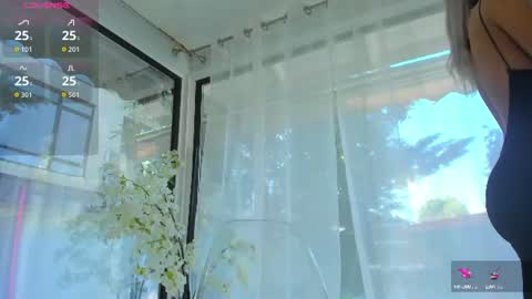 Snapshot of russian_ava chatting on July 5, 2026, 6:42 am Ava online show from July 5, 2026, 6:42 am