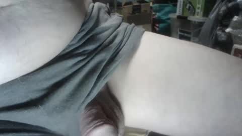 Russtenail21 online show from December 17, 2025, 1:44 am