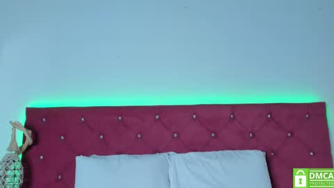 Snapshot of ruth_harvey chatting on February 25, 2025, 12:34 pm Ruth online show from February 25, 2025, 12:34 pm