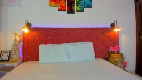 Snapshot of ruth_harvey chatting on October 5, 2025, 1:20 pm Ruth online show from October 5, 2025, 1:20 pm