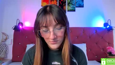 Snapshot of ruth_harvey chatting on November 18, 2025, 3:05 pm Ruth online show from November 18, 2025, 3:05 pm