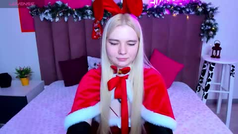 ruthbryant online show from December 23, 2025, 1:03 am