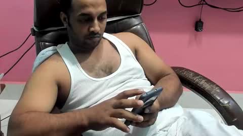 rwb17 online show from September 17, 2025, 11:01 am