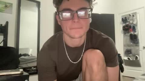 Snapshot of ryan287747 chatting on November 26, 2025, 7:31 am ryan online show from November 26, 2025, 7:31 am