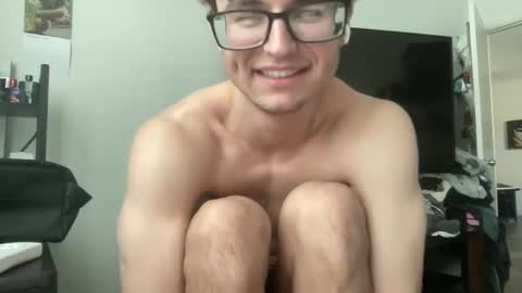 Snapshot of ryan287747 chatting on December 15, 2025, 6:56 pm ryan online show from December 15, 2025, 6:56 pm