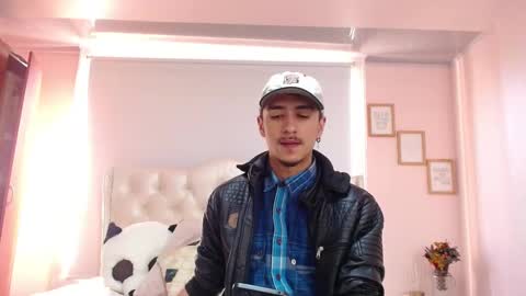 ryan online show from February 9, 2025, 1:25 pm