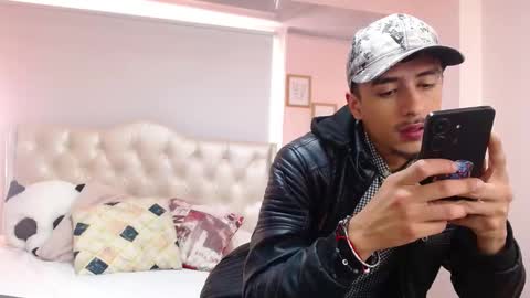 ryan online show from February 10, 2025, 1:22 pm