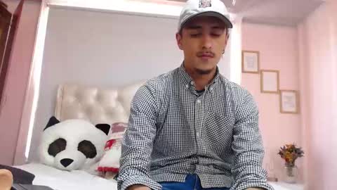 ryan online show from February 10, 2025, 7:28 pm