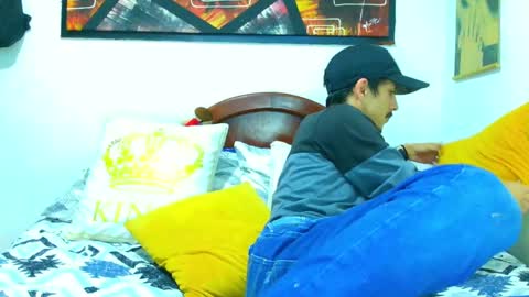 ryan online show from October 18, 2025, 12:02 am