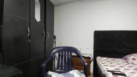 Snapshot of ryan_xc1 chatting on March 8, 2026, 2:04 am ryan_xc1 online show from March 8, 2026, 2:04 am