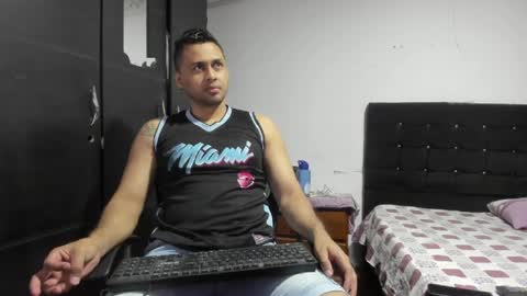 Snapshot of ryan_xc1 chatting on March 27, 2026, 2:39 am ryan_xc1 online show from March 27, 2026, 2:39 am