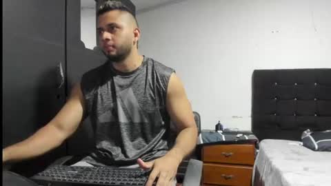 ryan_xc1 online show from July 27, 2026, 3:02 am