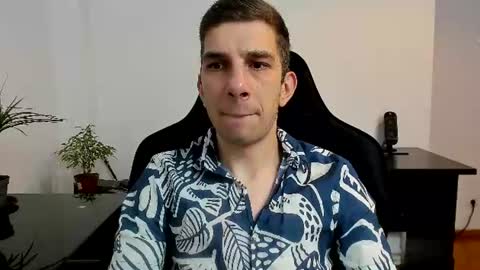 Andrew C. online show from June 14, 2026, 8:22 pm