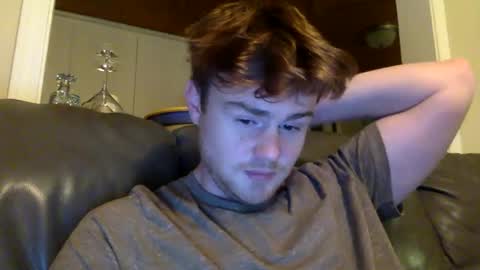 ryanhung_57 online show from December 4, 2024, 5:27 am