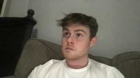 ryanhung_57 online show from April 21, 2026, 2:51 am